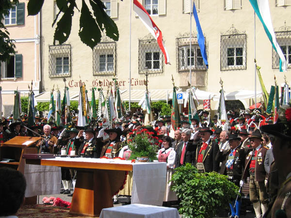 2005.05.15-11.52.57