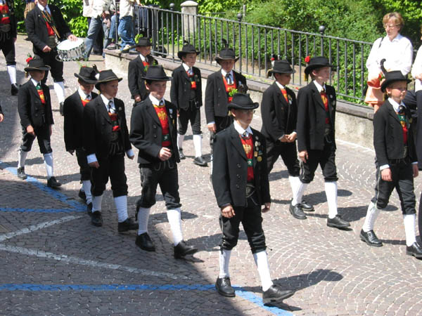 2005.05.15-12.06.43